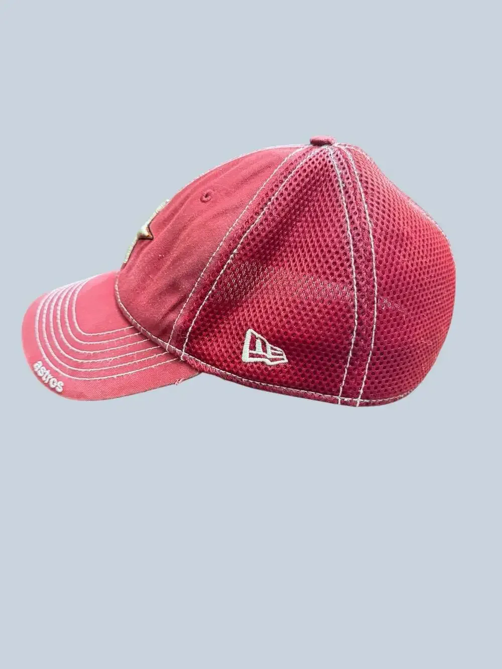 New Era 39THIRTY Houston Astros Distressed Red Mesh Back Flex Fit Hat